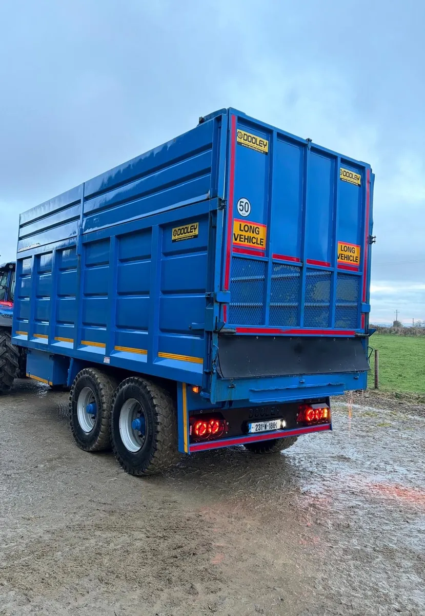 Dooley silage trailer - Image 2