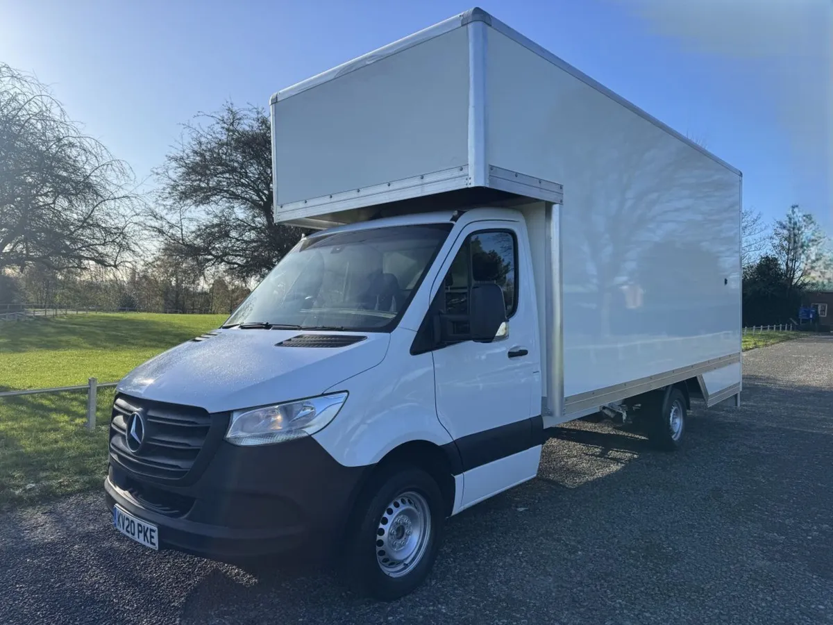 2020 Mercedes-Benz Sprinter Luton Box Van - Image 1