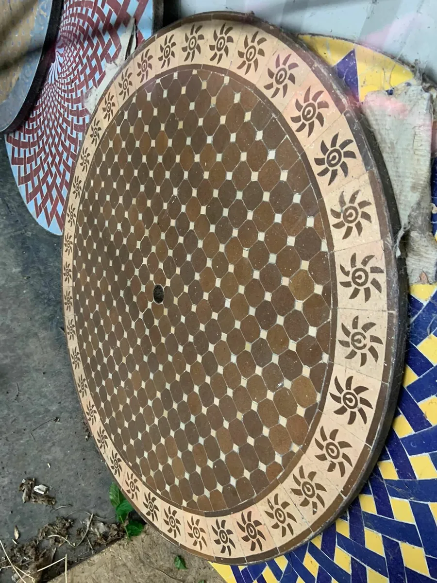 Outdoor furniture - Image 1