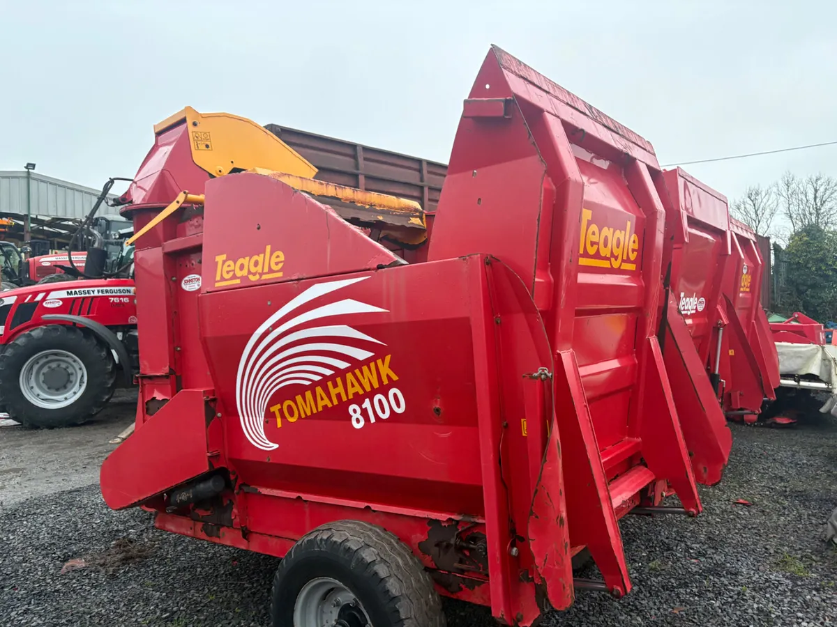 Teagle 8100 Straw Blower & Silage Feeder - Image 4