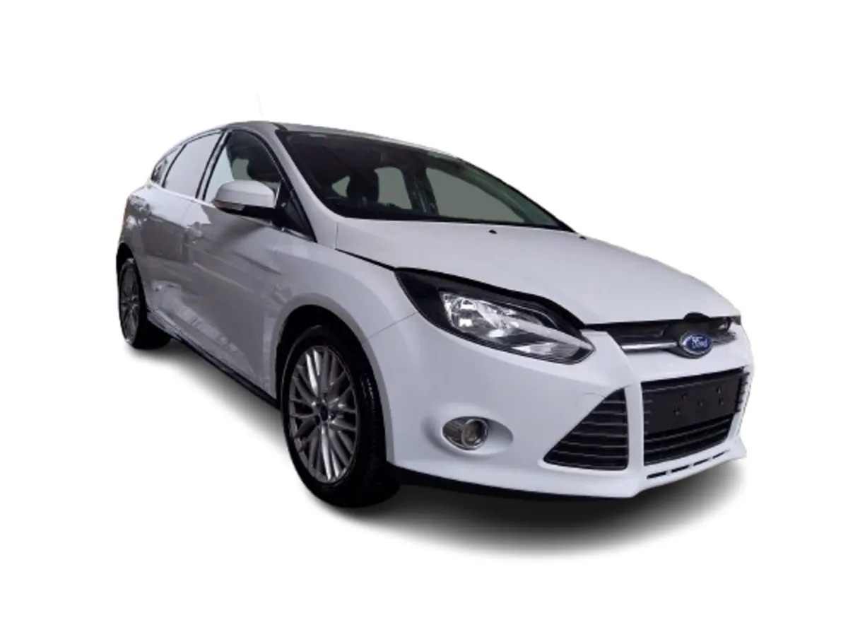 2013 FORD FOCUS For Breaking/Dismantling - Image 1