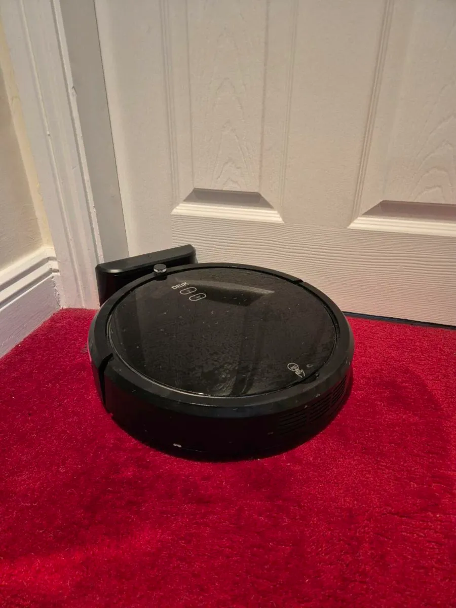 Robot Vacuum - Image 1