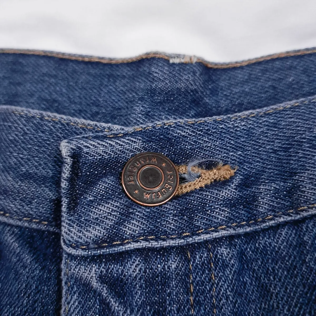 Wrangler Dark Wash Blue Straight Leg Jeans 42x32 - Image 4