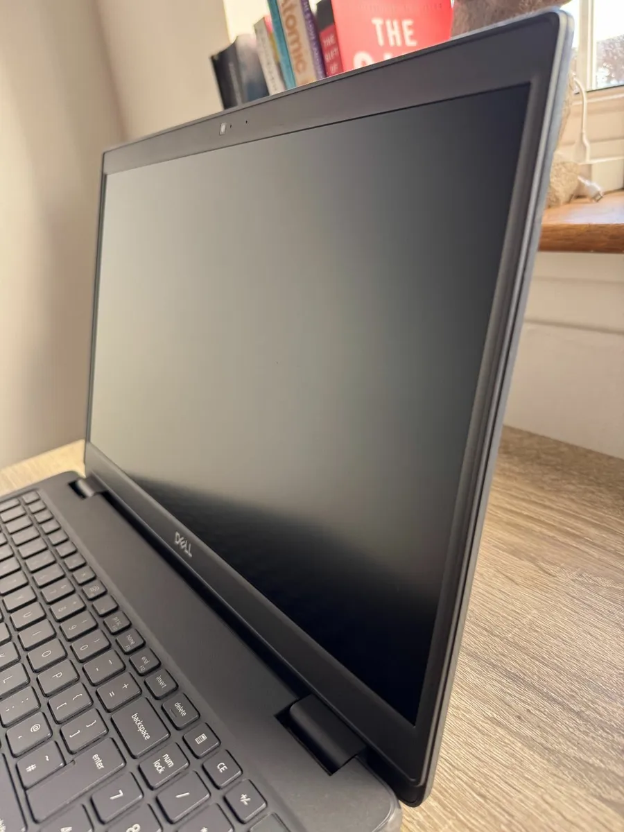 Dell Latitude 3510 15.6" Laptop i5-10210u | 8GB - Image 4