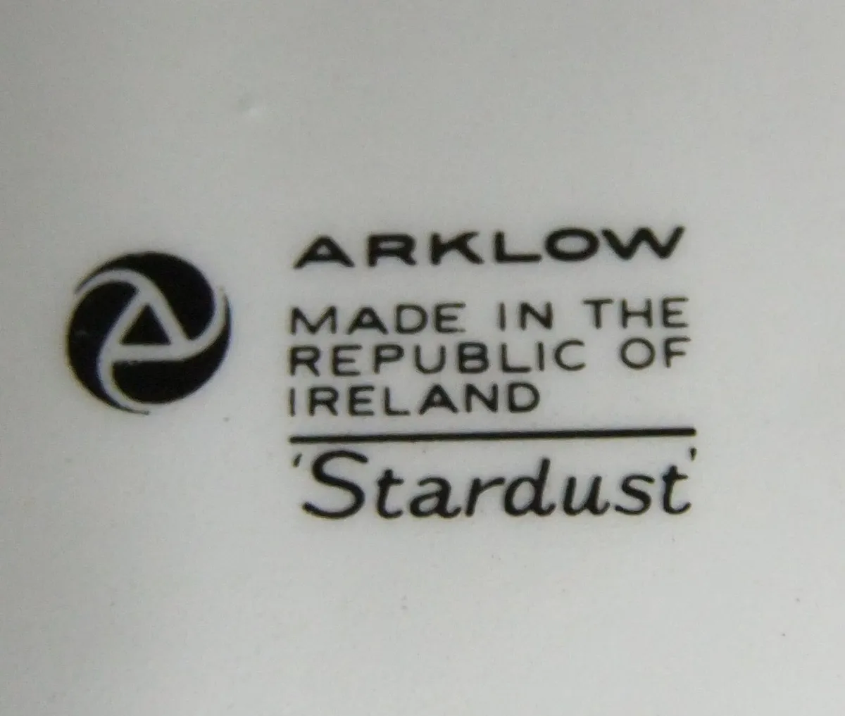 Arklow Pottery Star Dust Pattern 21 Pieces - Image 2