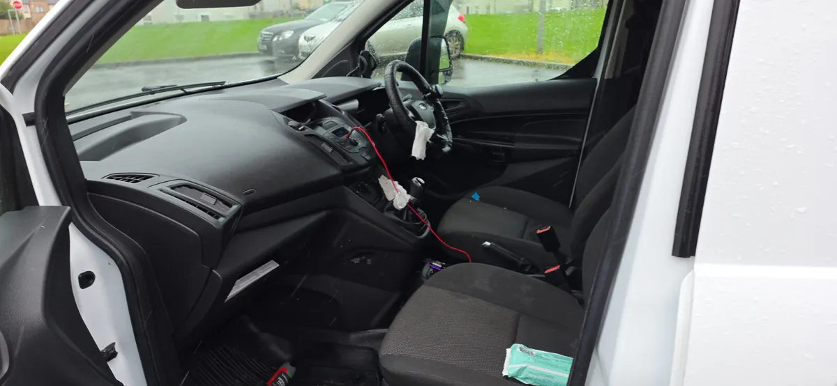 Ford Transit 2017 tax and tested - Image 4