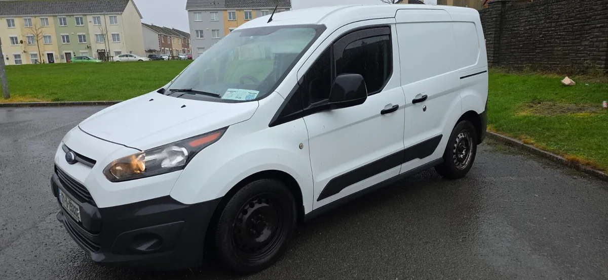 Ford Transit 2017 tax and tested - Image 2