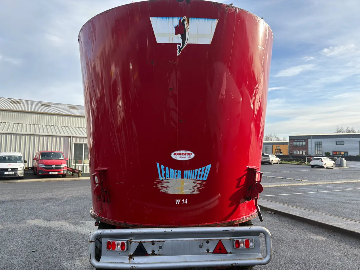 Silage Tub Feeder - Image 3