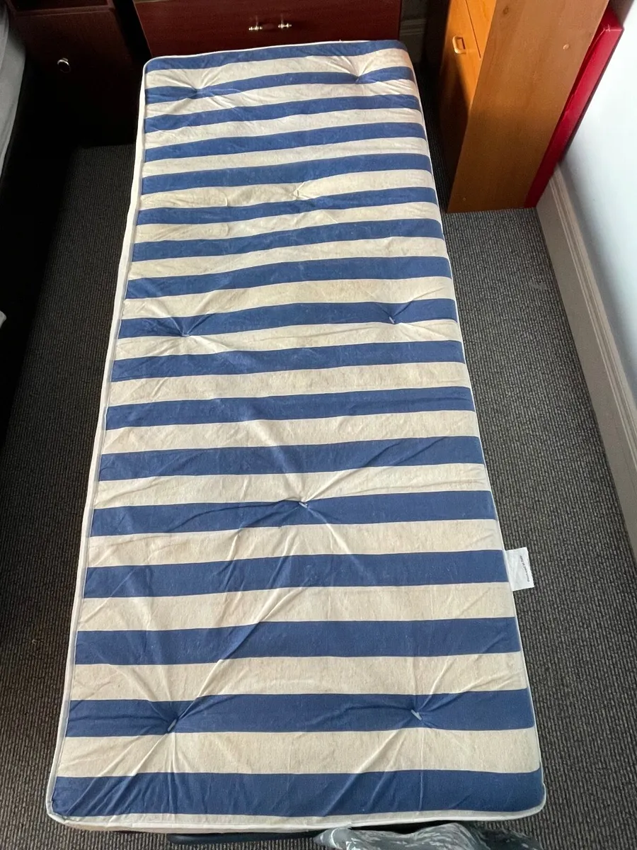 Fold up Bed - Image 2