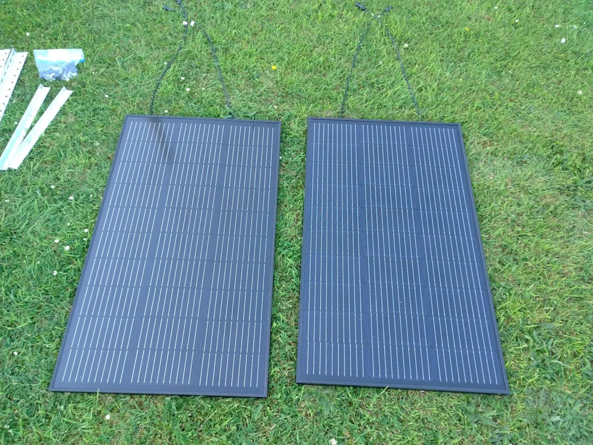 Ecoflow Brand Solar Panels 100 watt each - Image 4