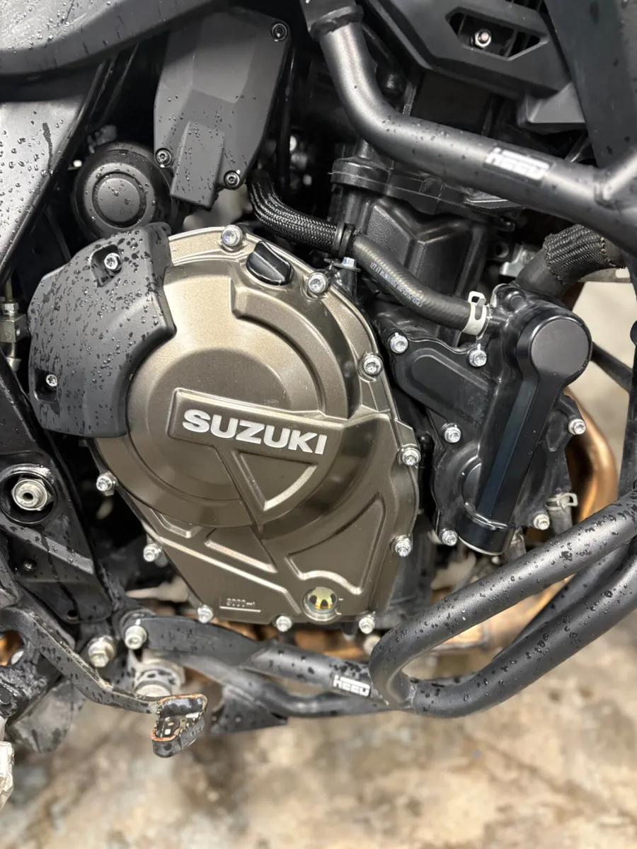 2024 Suzuki Vstrom 800 RE - Image 4