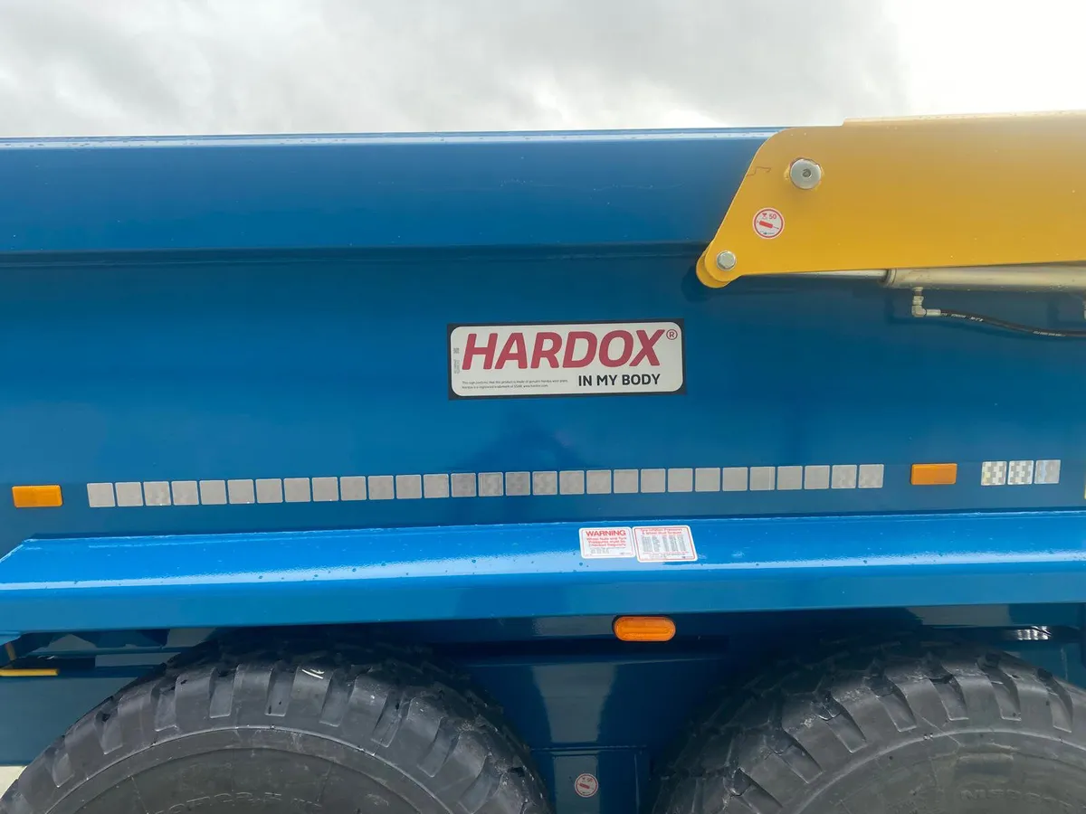 Kane 20T Halfpipe Dump Trailer - Image 3