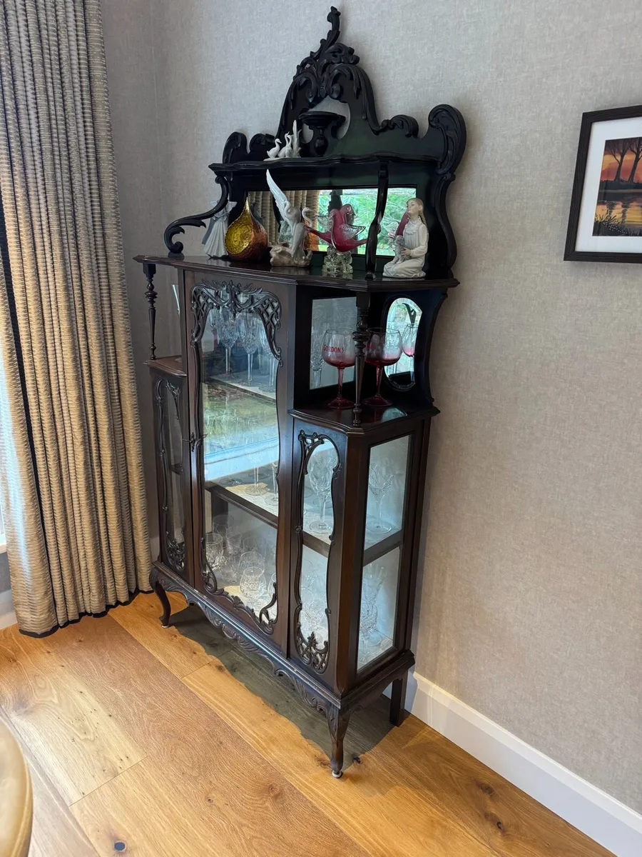 Antique drinks cabinet - Image 3