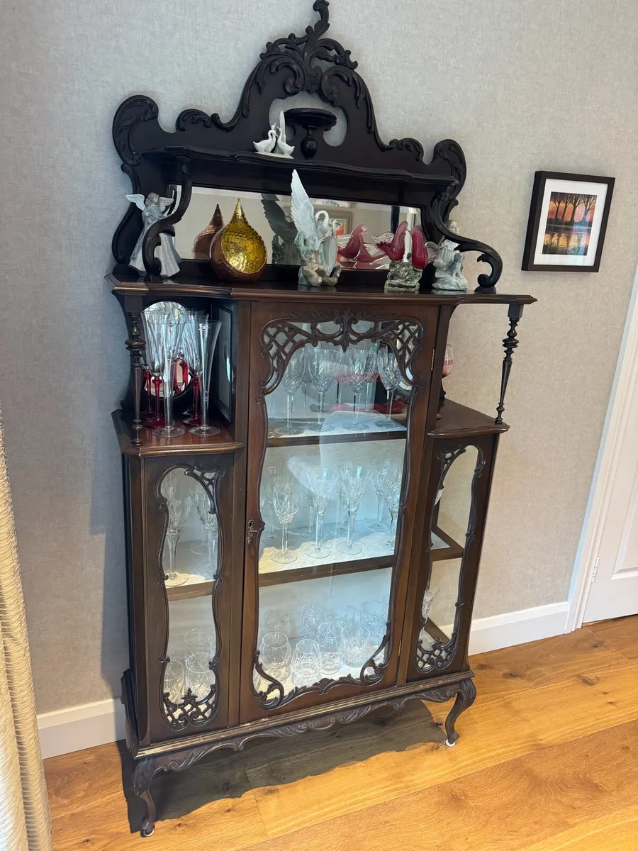 Antique drinks cabinet - Image 2