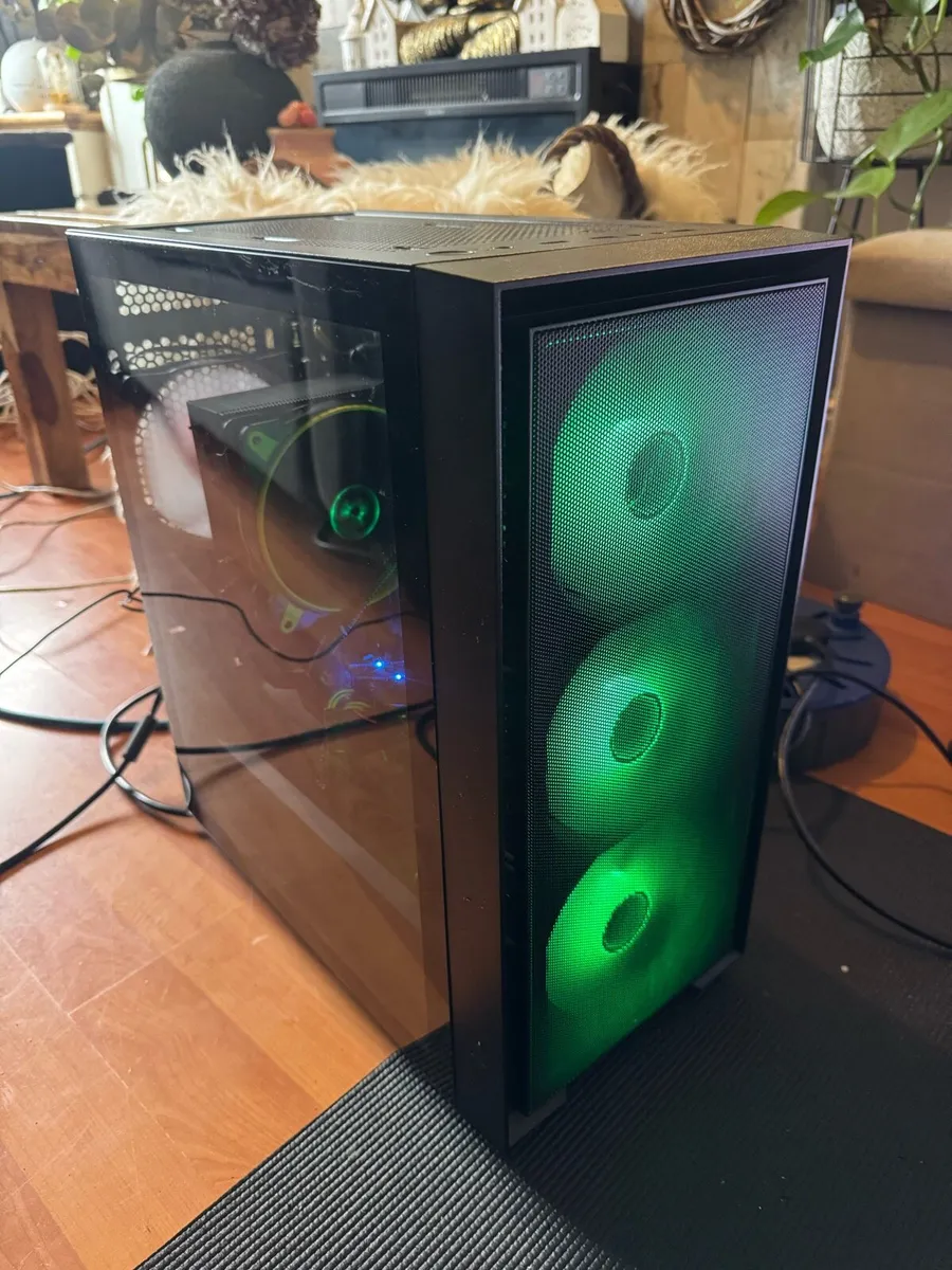 Custom i7 game pc - Image 1