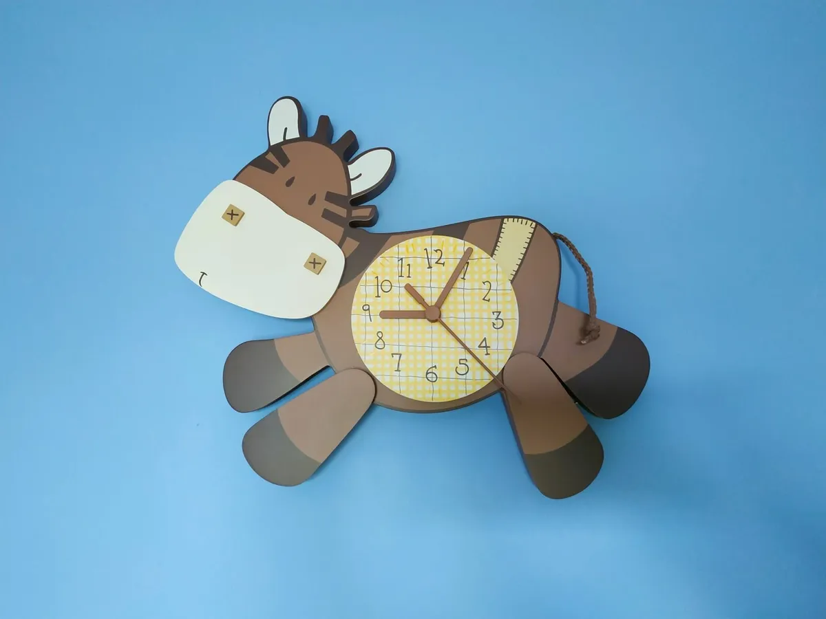 Wall clock for a child's room. - Image 2