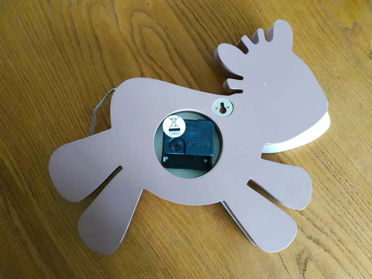 Wall clock for a child's room. - Image 3