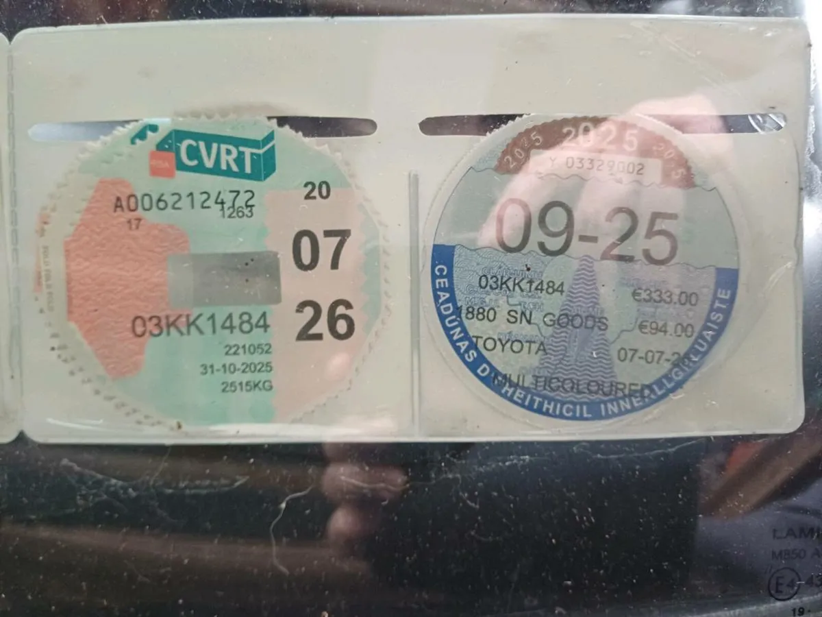 Toyota Hilux - Image 1