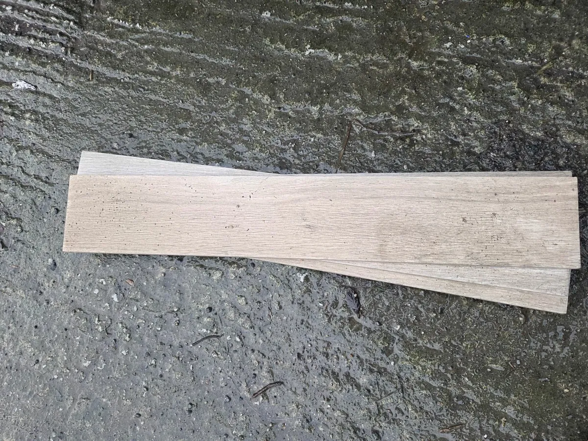 Wall tiles and floor tiles - Image 4