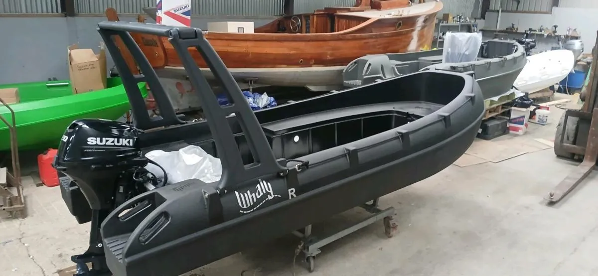 Whaly 435R  Rescue/Fishing boat(Special offer - Image 1