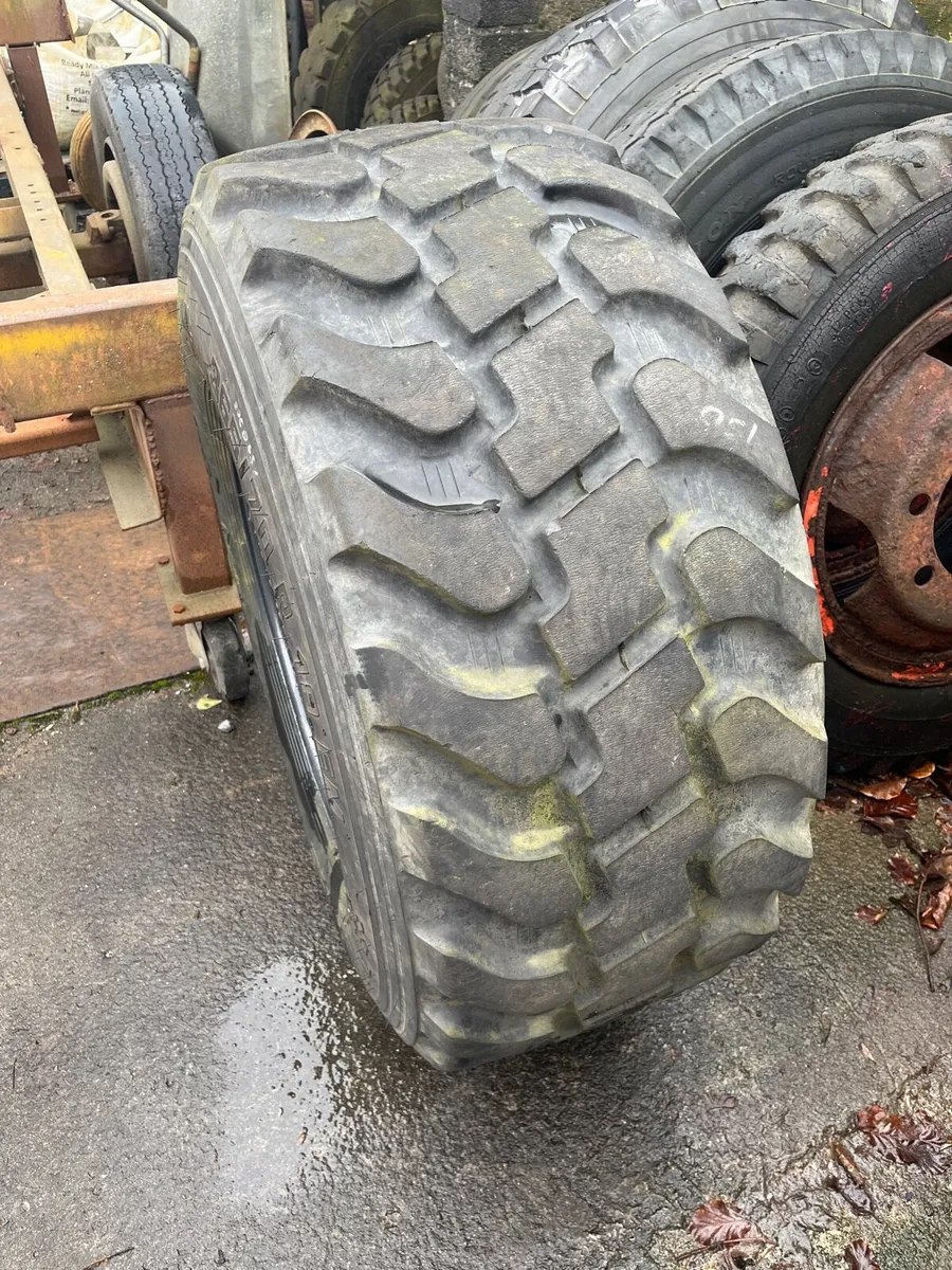 Various tyres wheels and rims - Image 2