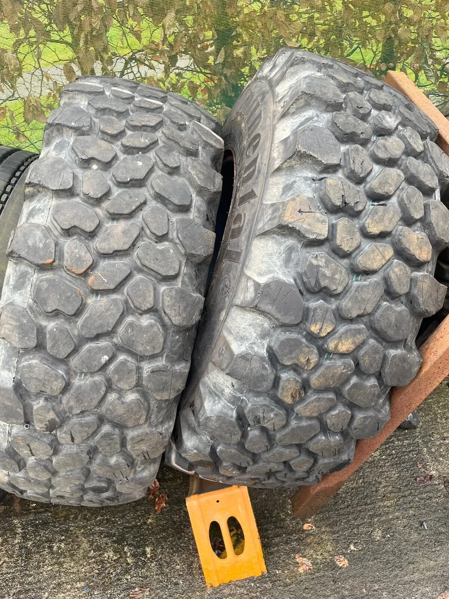 Various tyres wheels and rims - Image 3