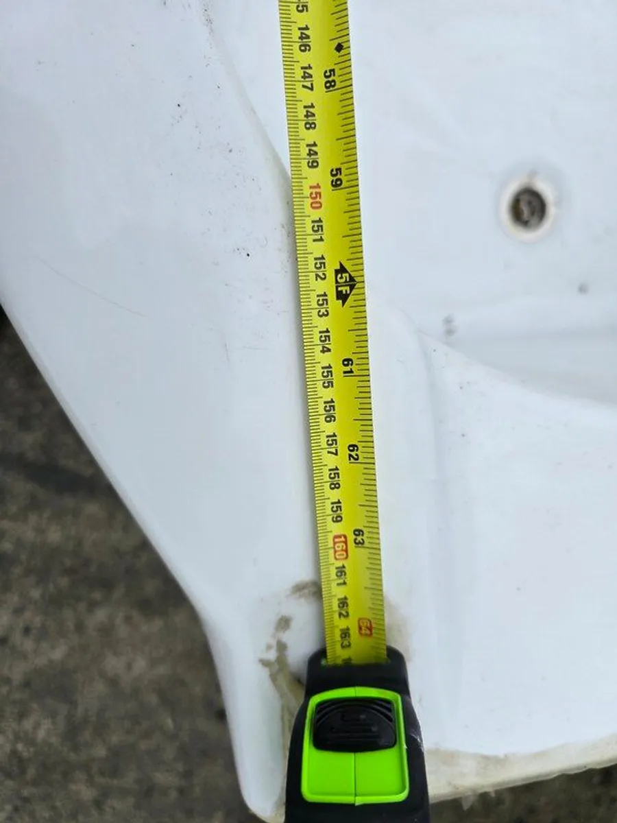 Moulded Bath with Taps - Image 1