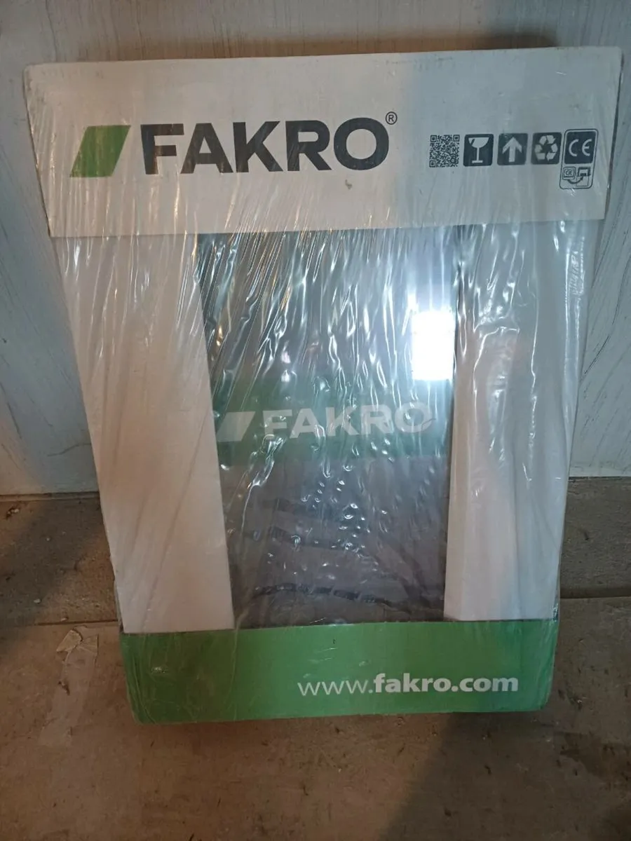 Fakro roof window - Image 1