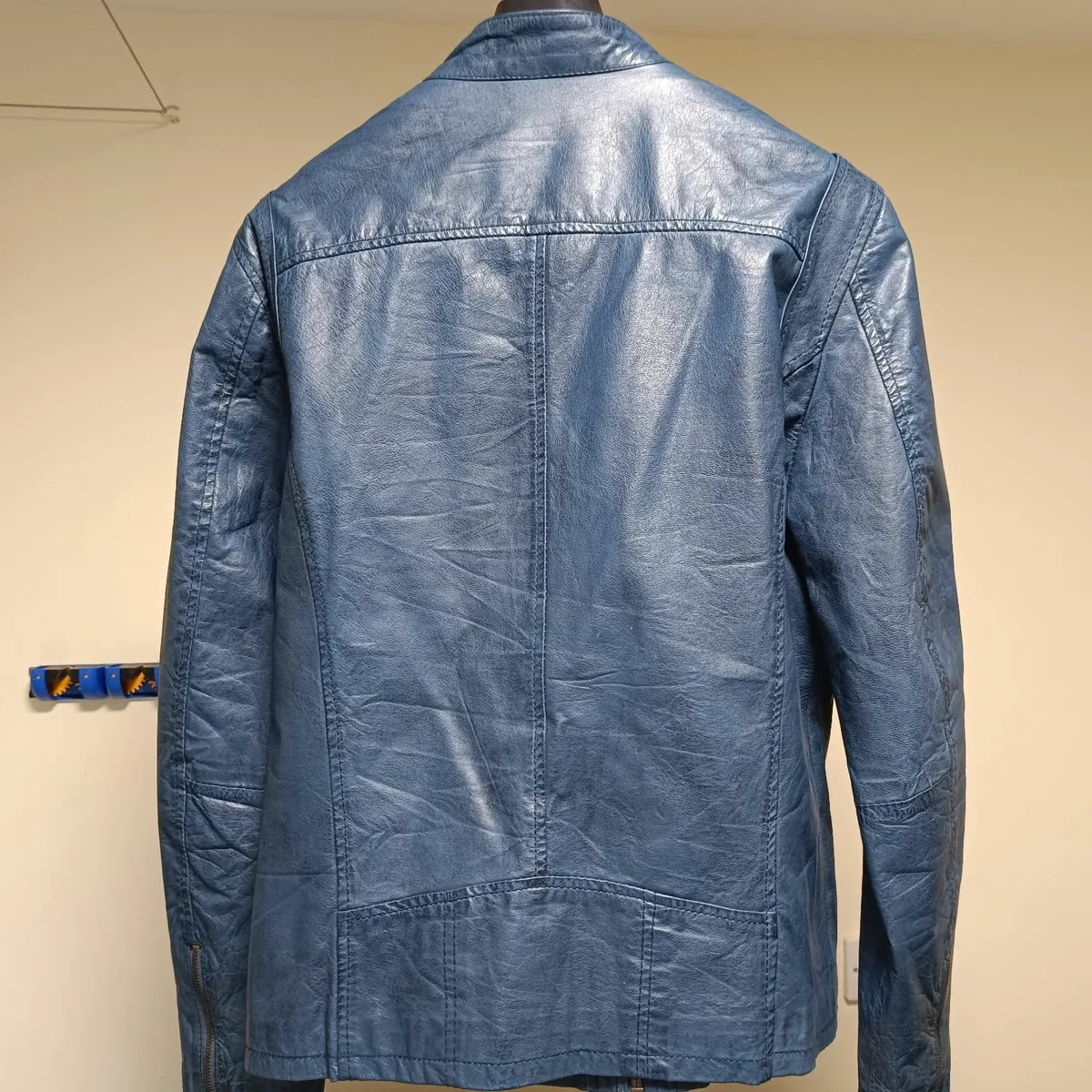 LEATHER JACKET - Image 4