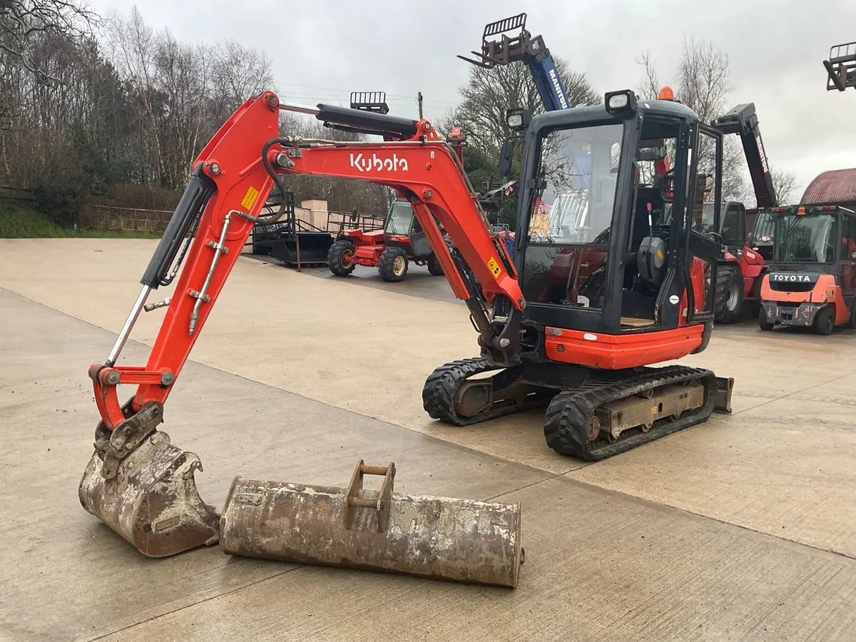 Kubota KX61-3 Mini Digger - Image 3
