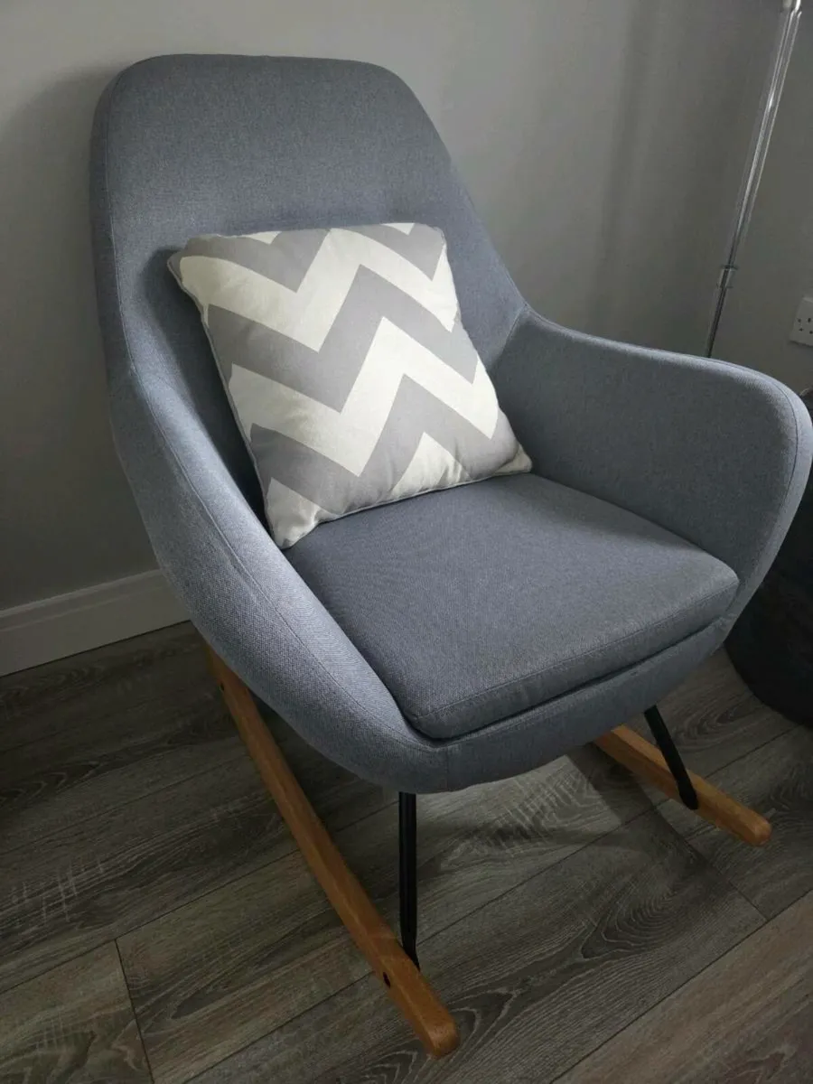 Rocking chair NEBEL light blue fabric - Image 2