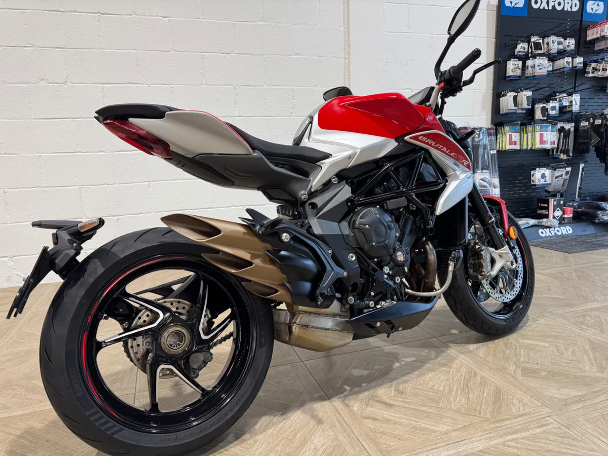 MV AGUSTA Brutale 800 RR - Image 3