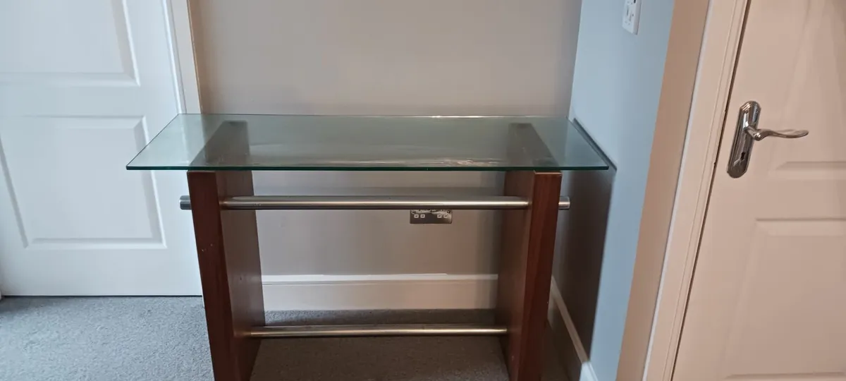 Hall  Table - Image 3