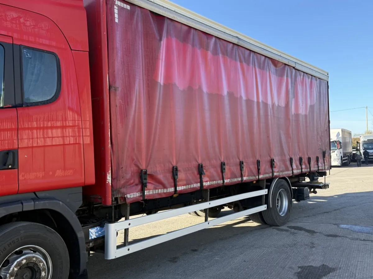 2009 SCANIA G270 CURTAINSIDE - Image 2