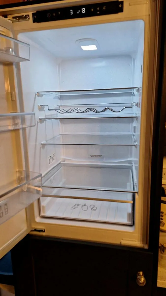 Integrated Fridge Freezer 50/50 - Image 1