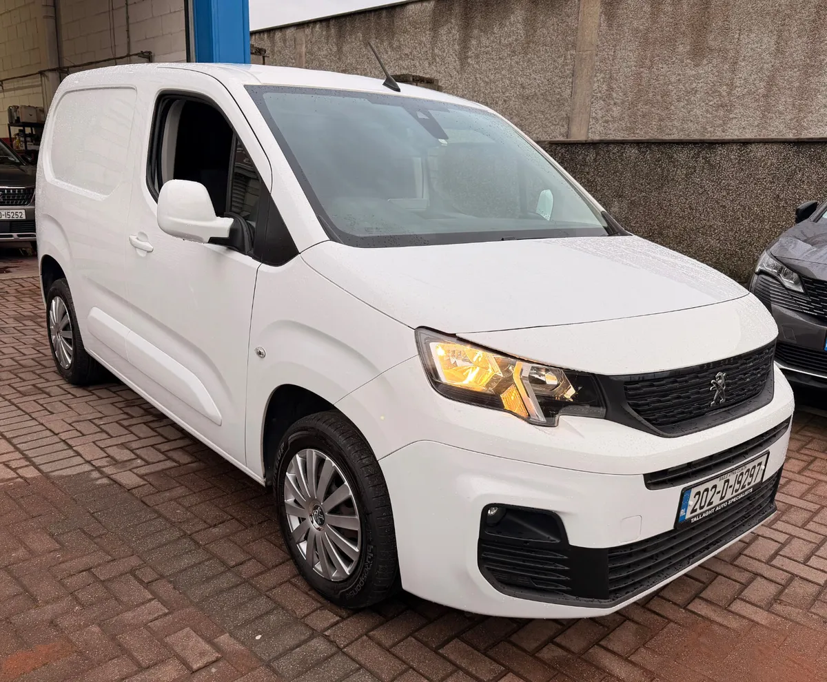 202 Peugeot Partner Professional Plus - Image 1