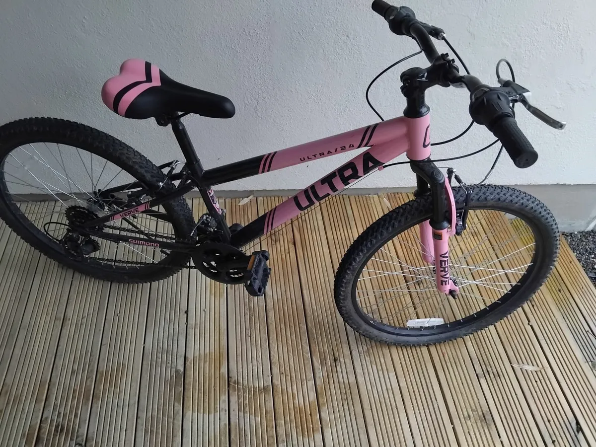 Children bike - Image 1