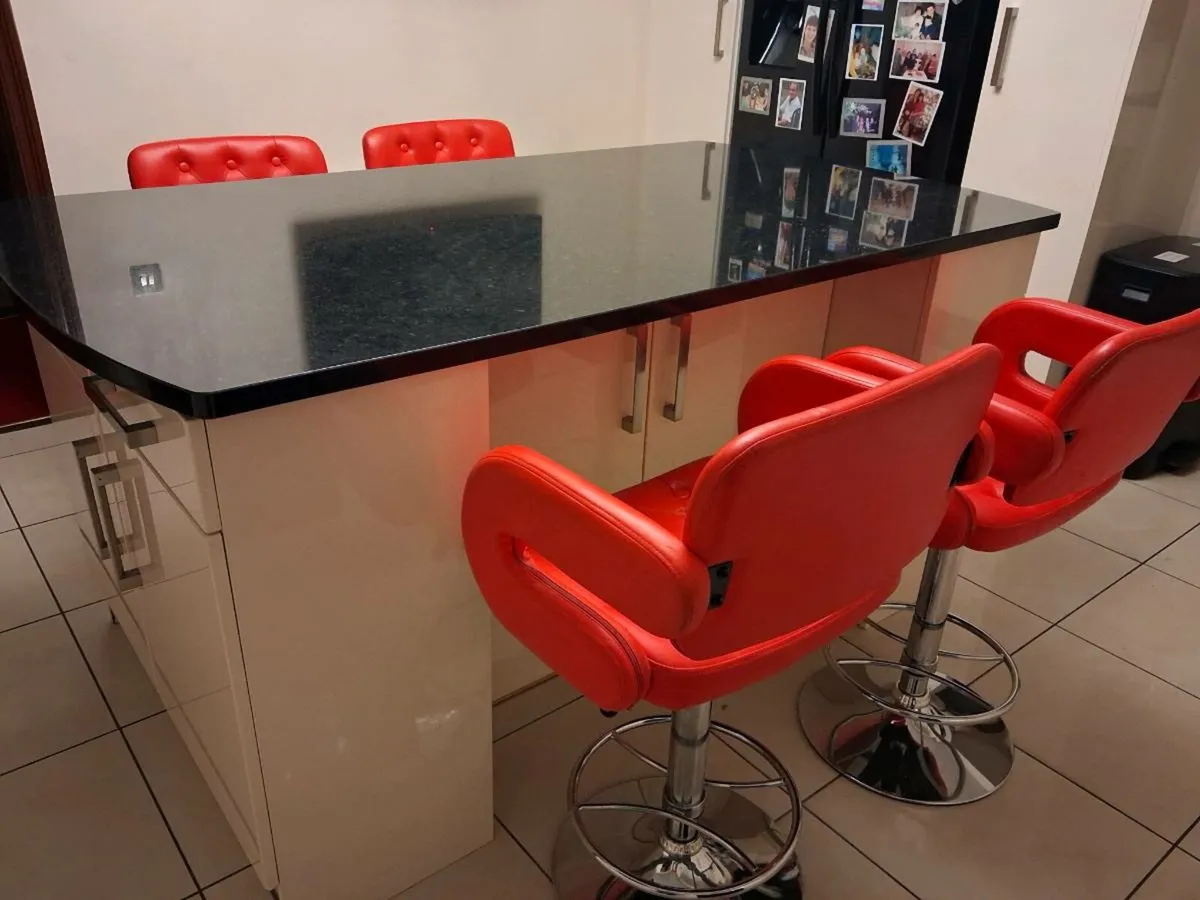 Bar stools - Image 2