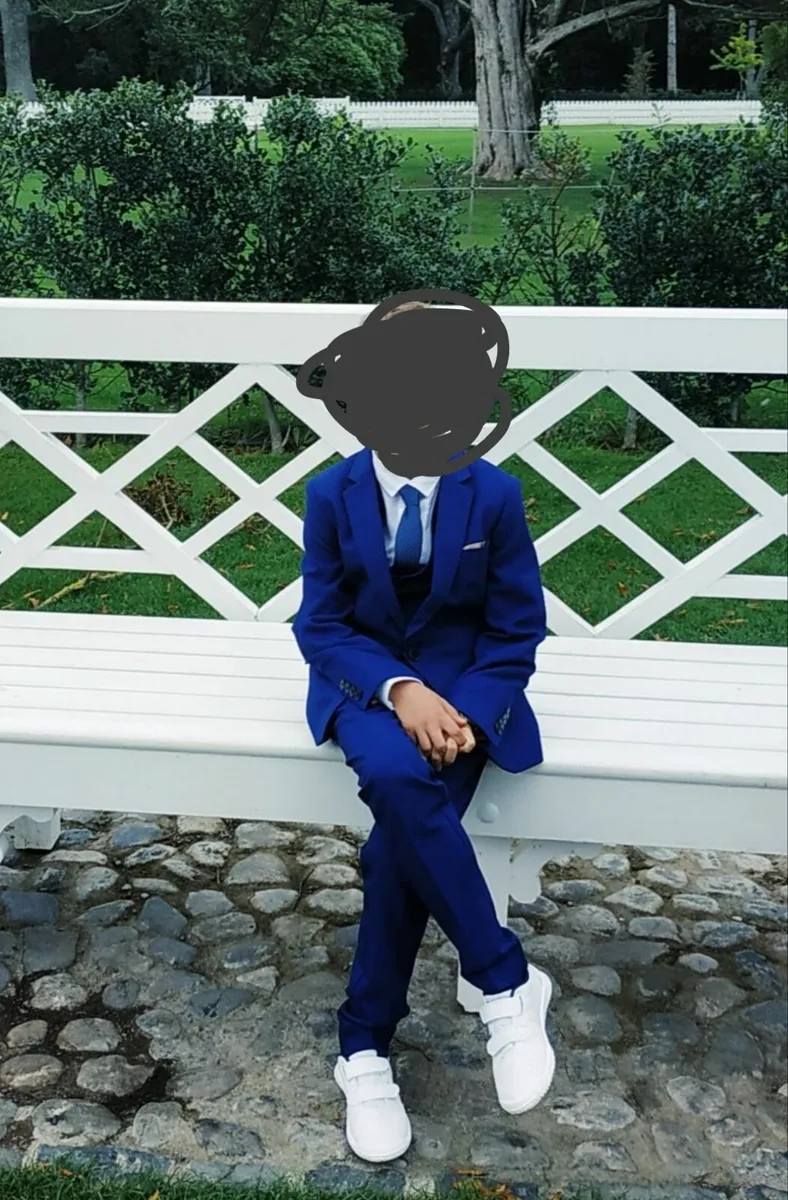 Boys blue 3 piece suit set + Free shirt - Image 2