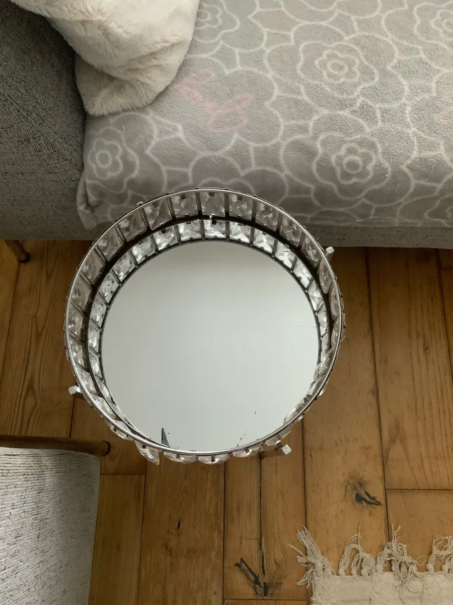 Diamanté side table - Image 2