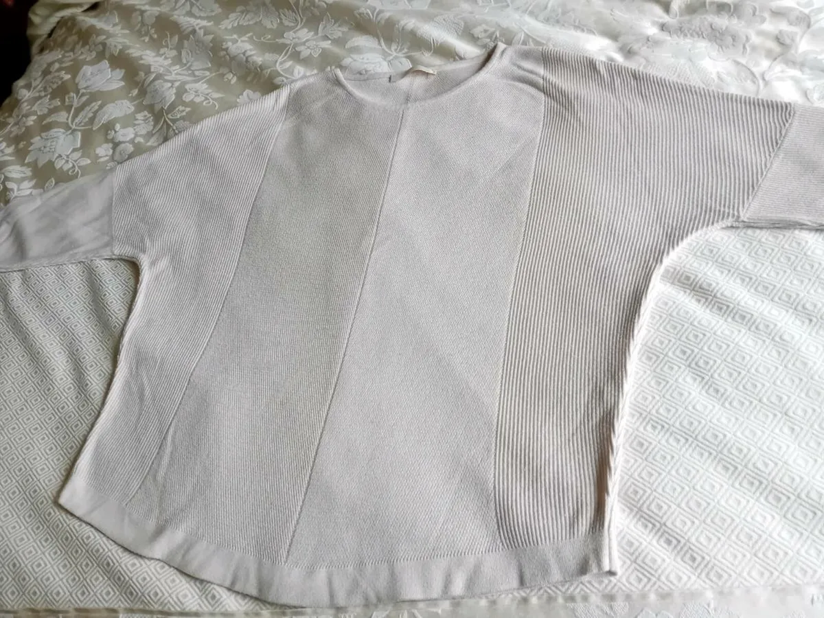 Ladies Jumper - Image 3
