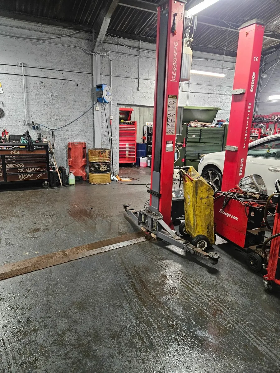 2 POST LIFT - Image 3