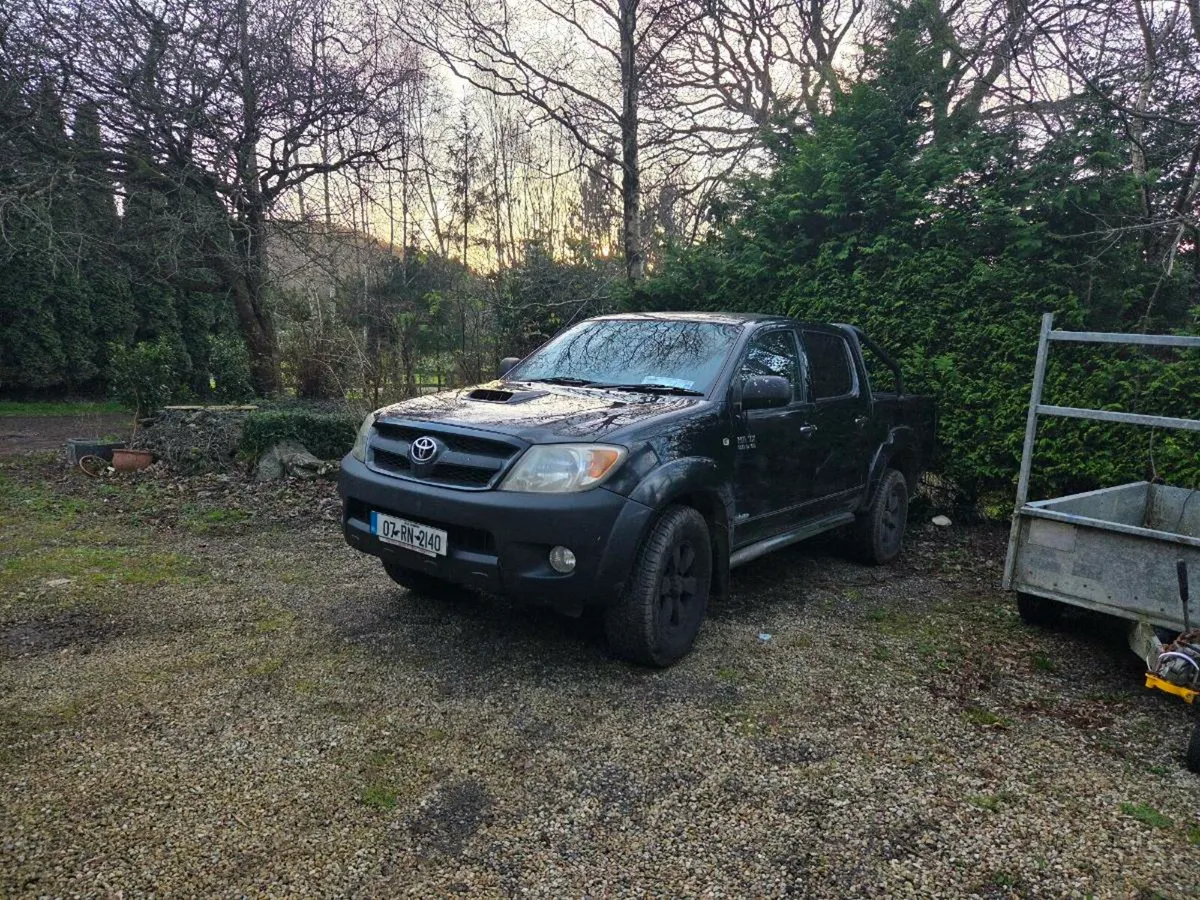 Toyota Hilux 3litre Kun26 2007 Crew Cab - Image 1