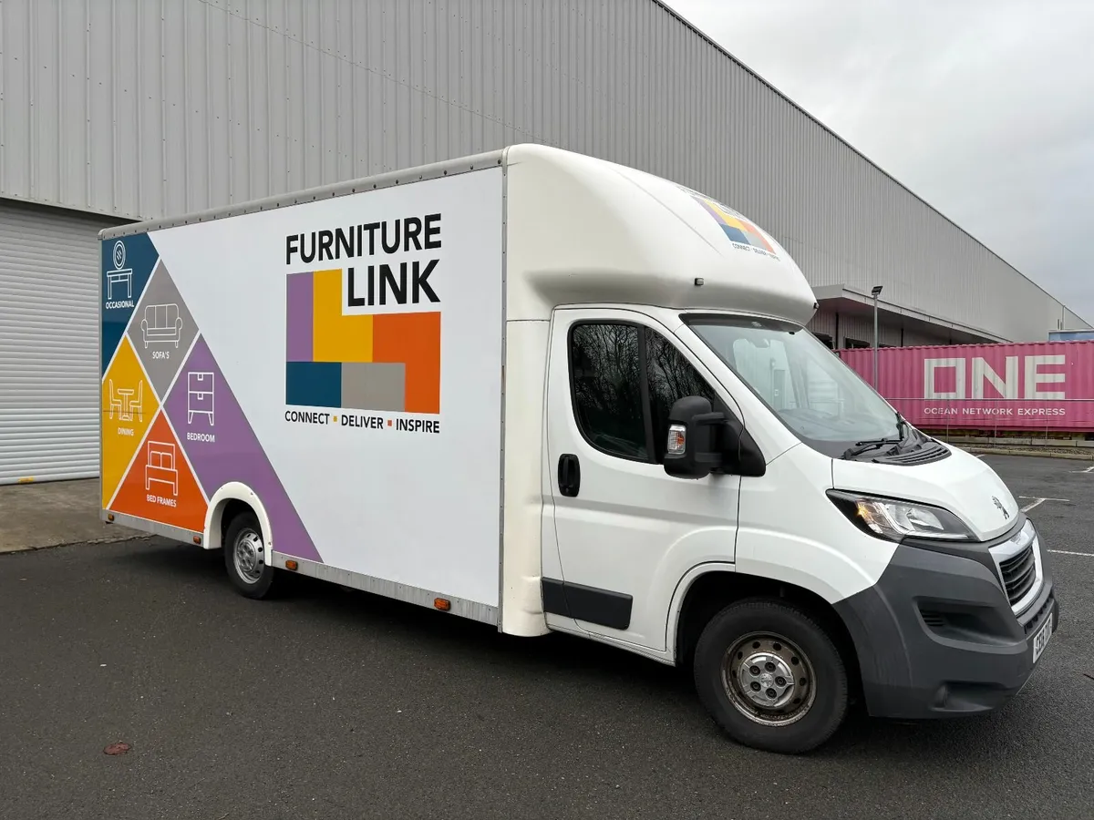 Peugeot Boxer 2016 Loloader Showvan - Image 1