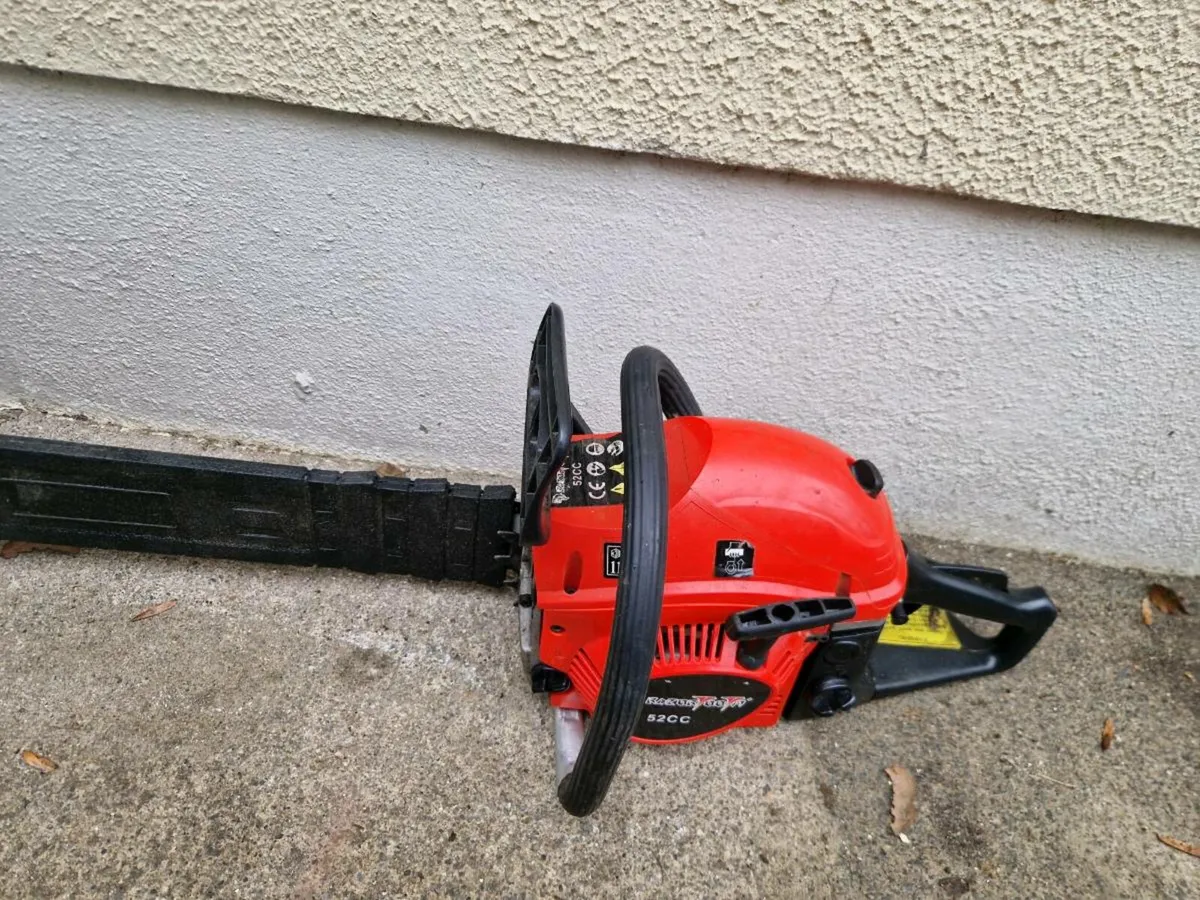 Chainsaw - Image 1