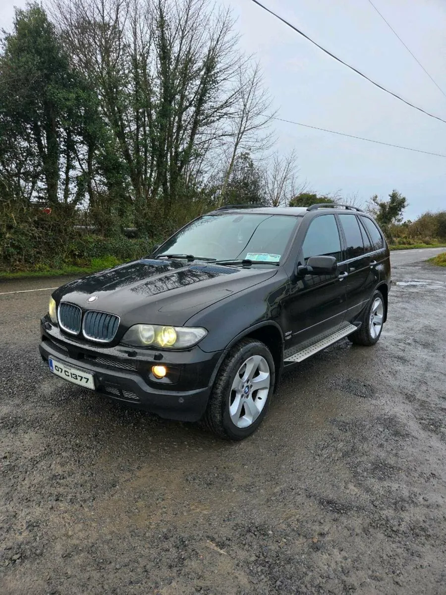 Bmw X5 - Image 1