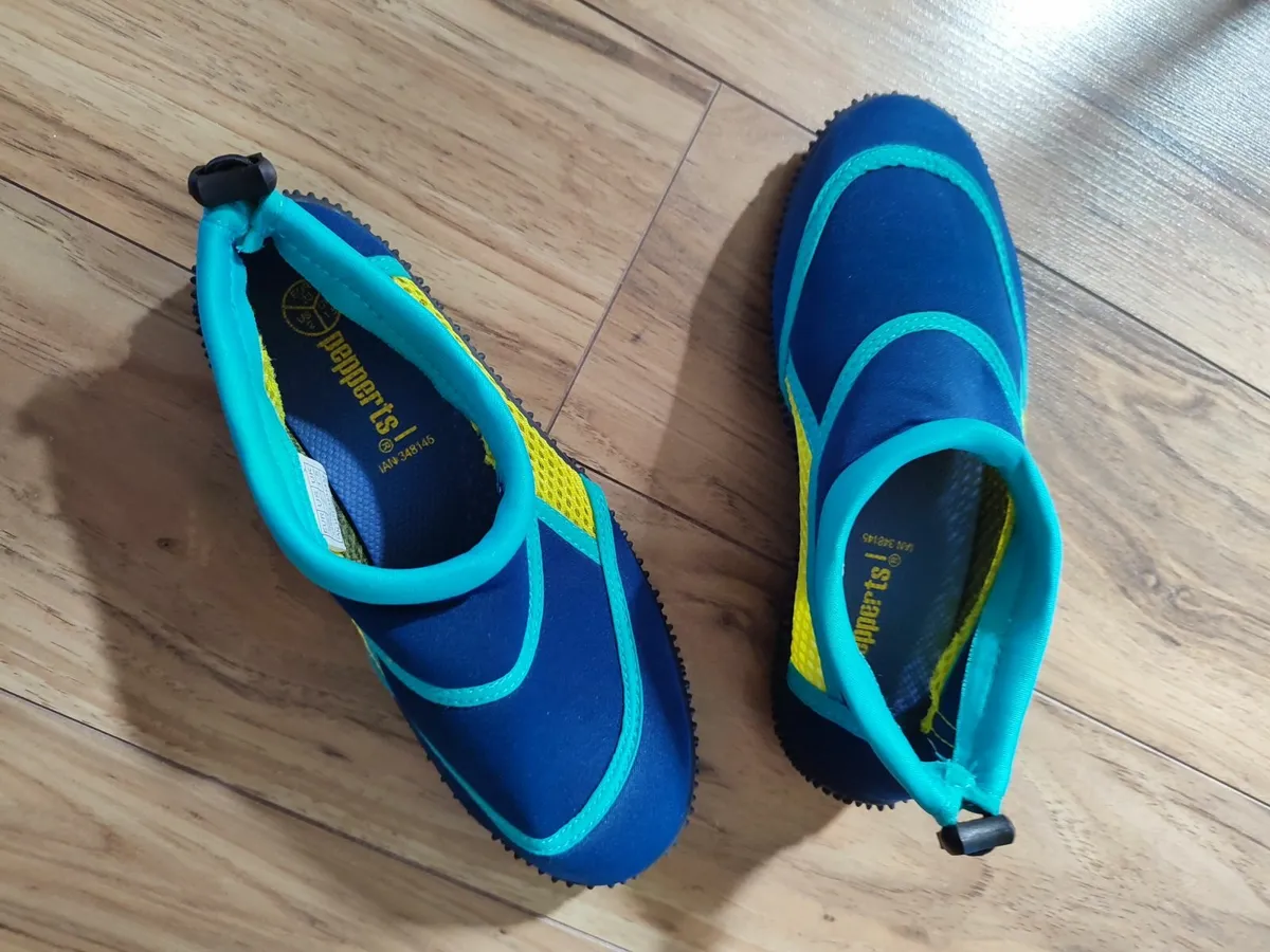 Aqua water shoes for kids & flip-flops - Image 2