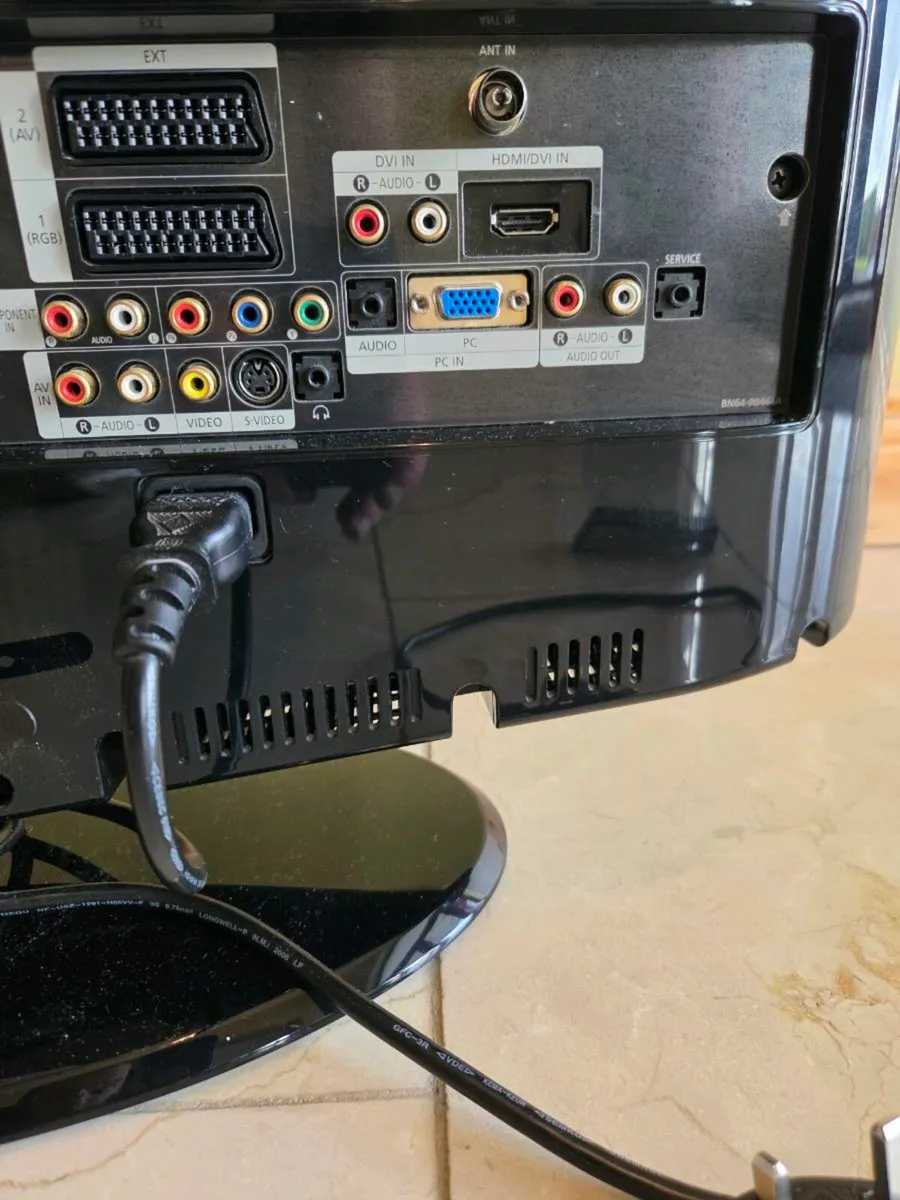 Samsung tv (gaming only) - Image 2