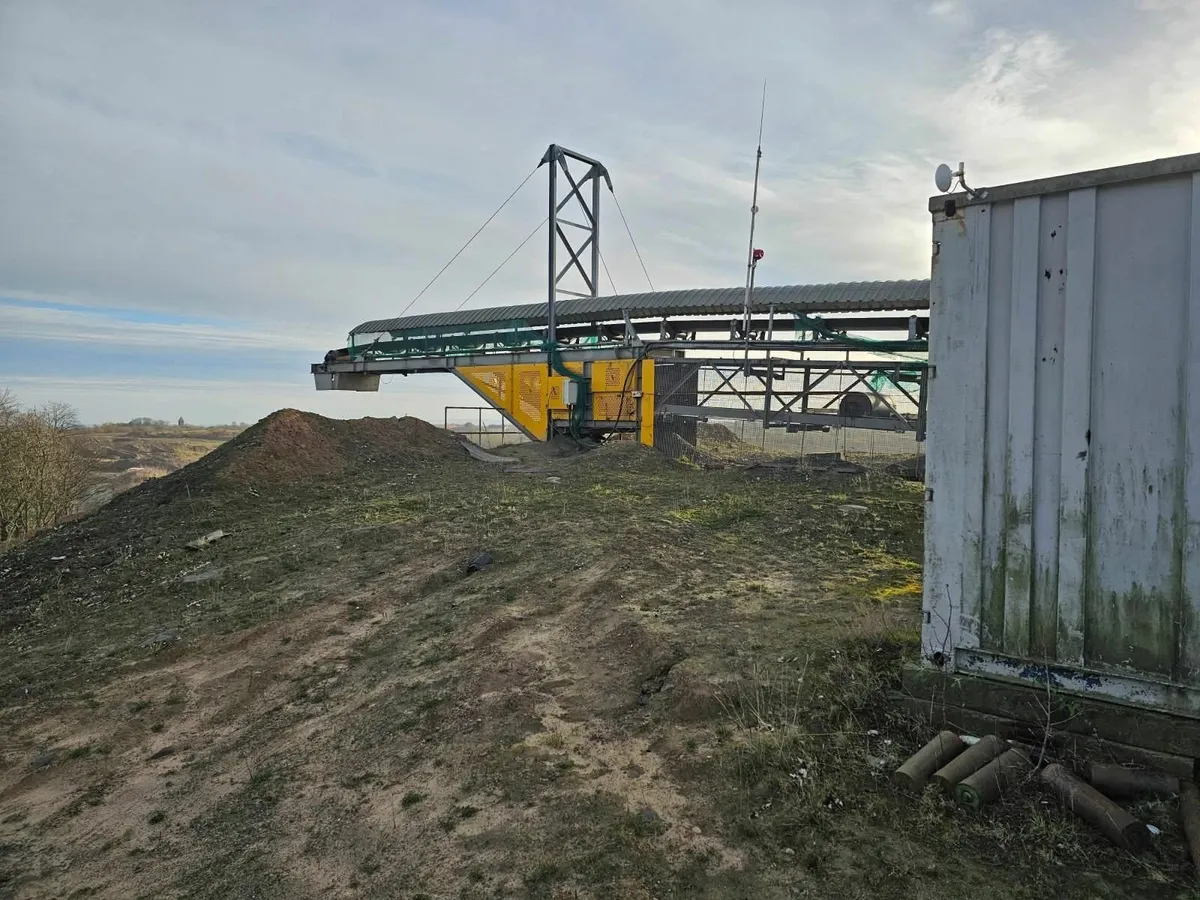 Land Conveyor - Image 1