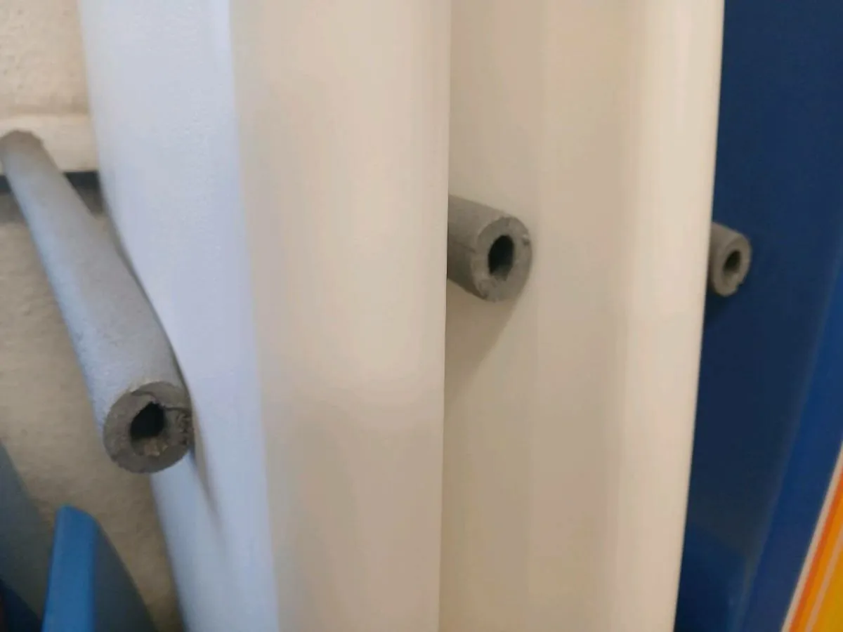 Padded Racking to hold 5 or 6 surfboards. - Image 2